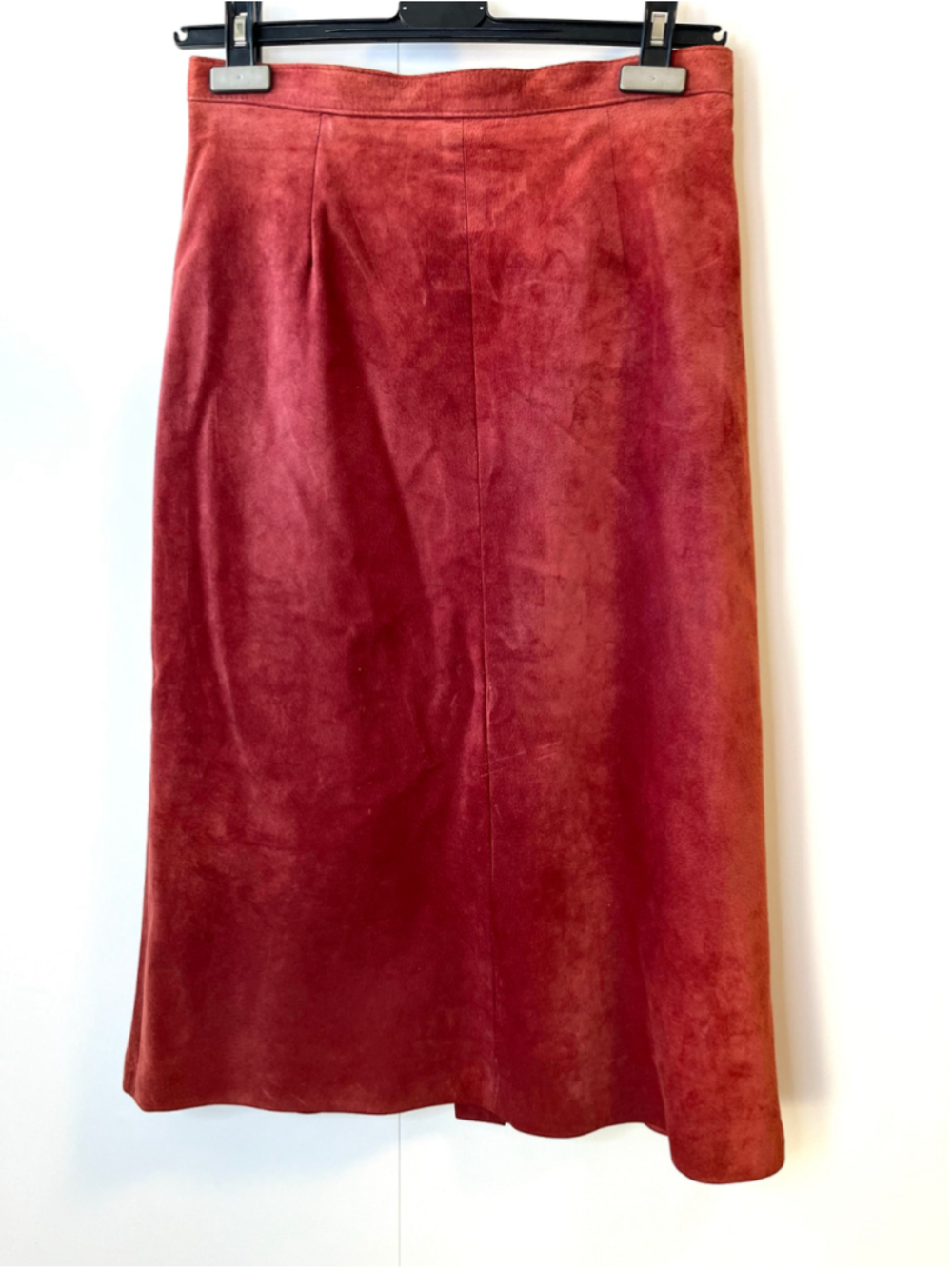Vintage Rust Red Suede Midi Pencil Skirt Made in Canada 26” Waist Lined